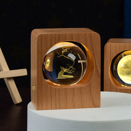Luz nocturna de bola de cristal de haya con grabado láser 3D, diseño de alce y medusa, luces LED nocturnas con USB regulable para decoración de dormitorio, regalos y decoración del hogar.