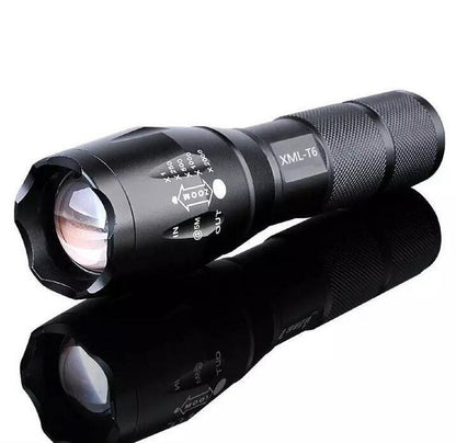 Linterna LED con zoom táctica de 5000 lúmenes, linterna LED de alta potencia, kit de batería AAA o 18650